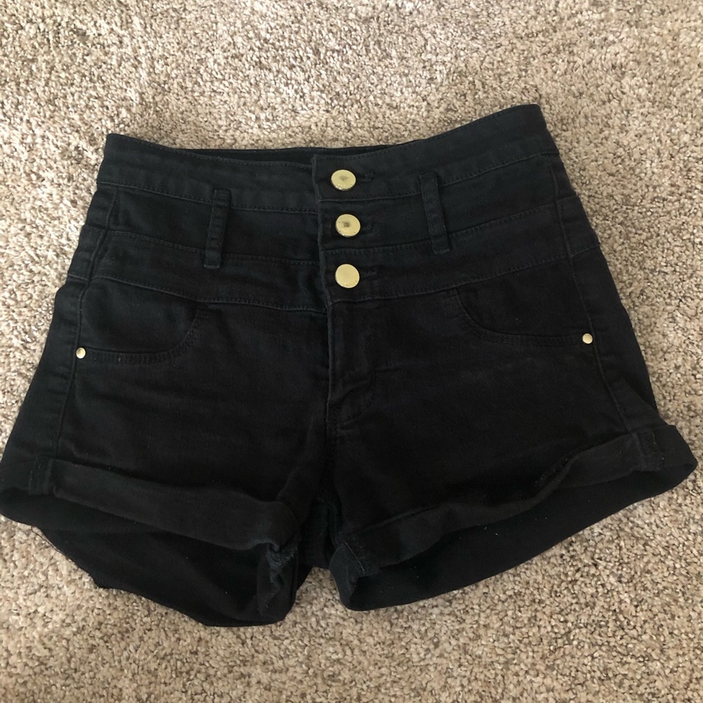 High waisted black three button shorts